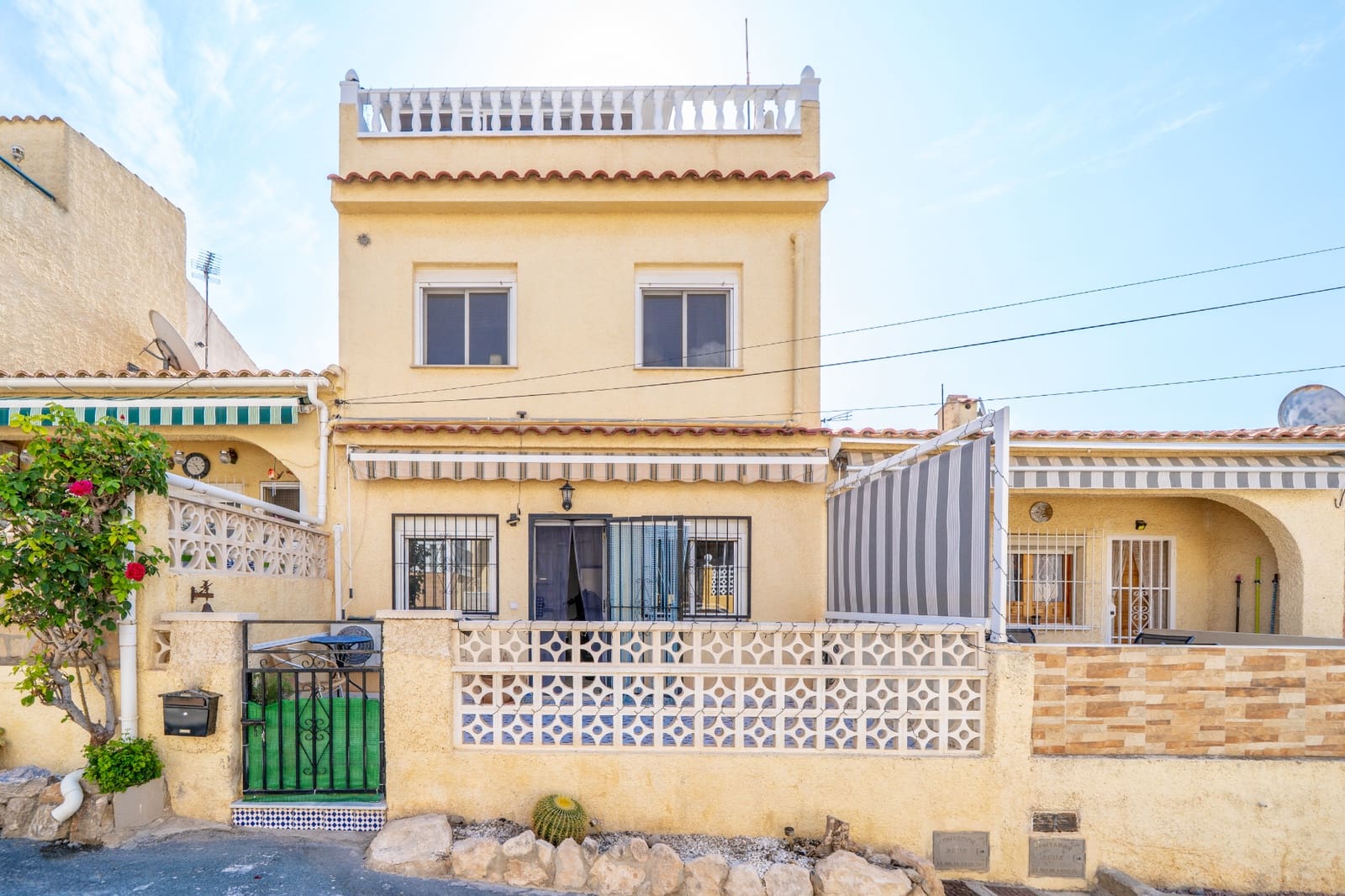 2 camera da letto Villetta a Schiera in vendita in La Marina - 129.000 € (Rif: 9941216)
