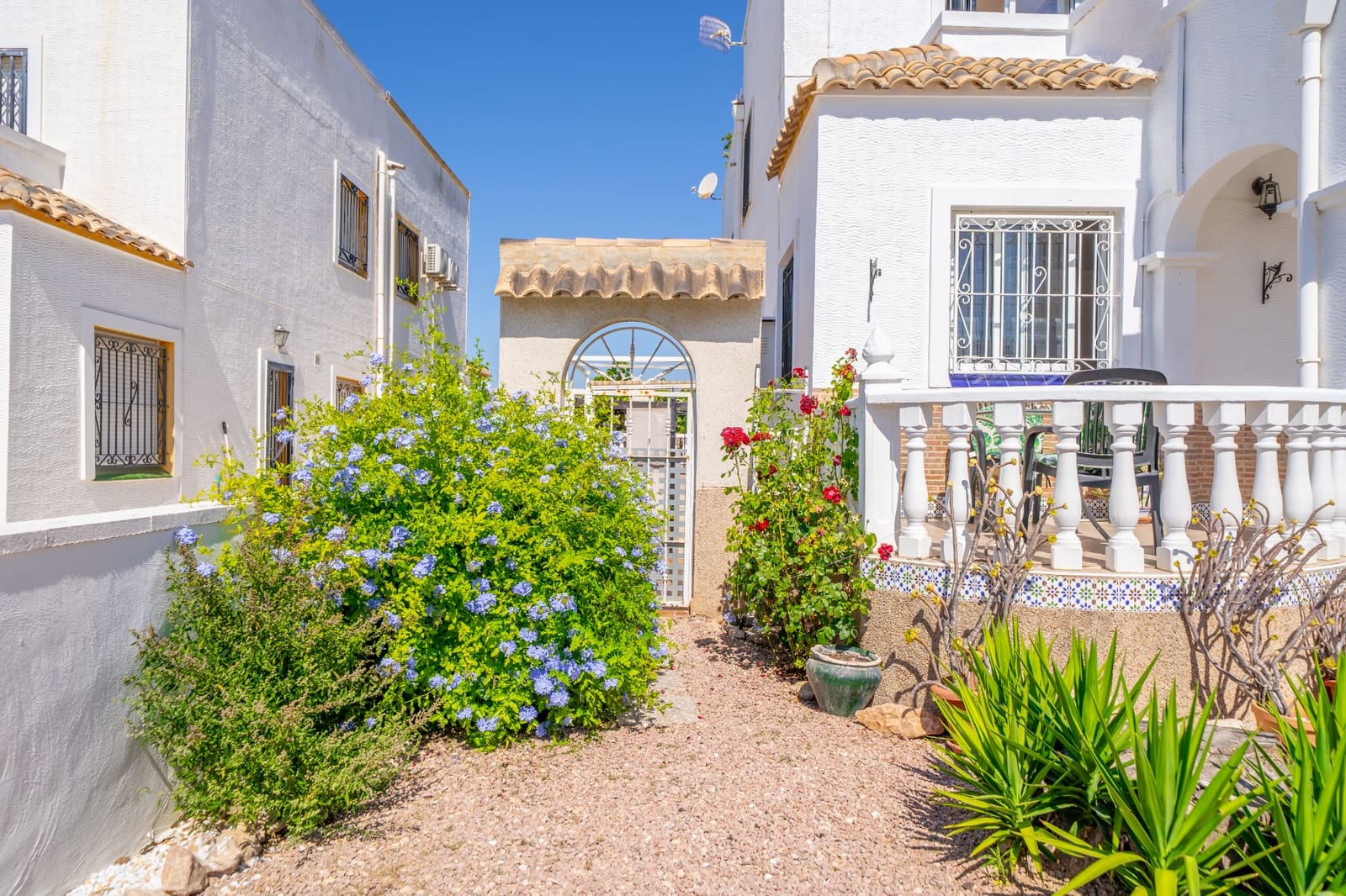 3 camera da letto Villetta Bifamiliare in vendita in La Marina con piscina - 189.000 € (Rif: 9944537)