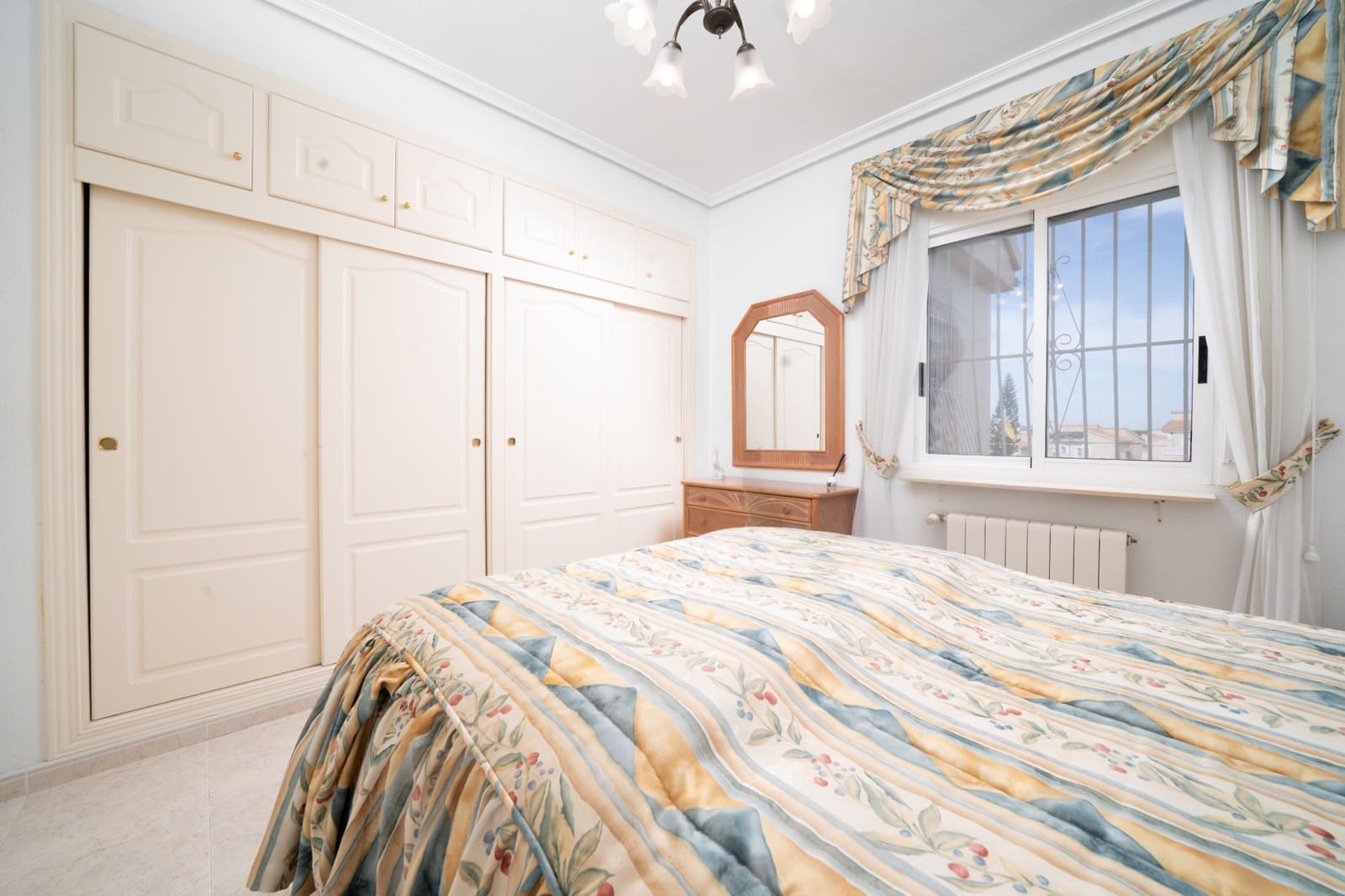 3 soveværelse Villa til salg i La Marina med swimmingpool garage - € 440.000 (Ref: 9953382)