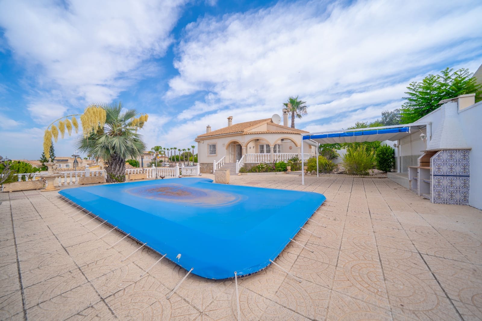 3 soveværelse Villa til salg i La Marina med swimmingpool garage - € 440.000 (Ref: 9953382)