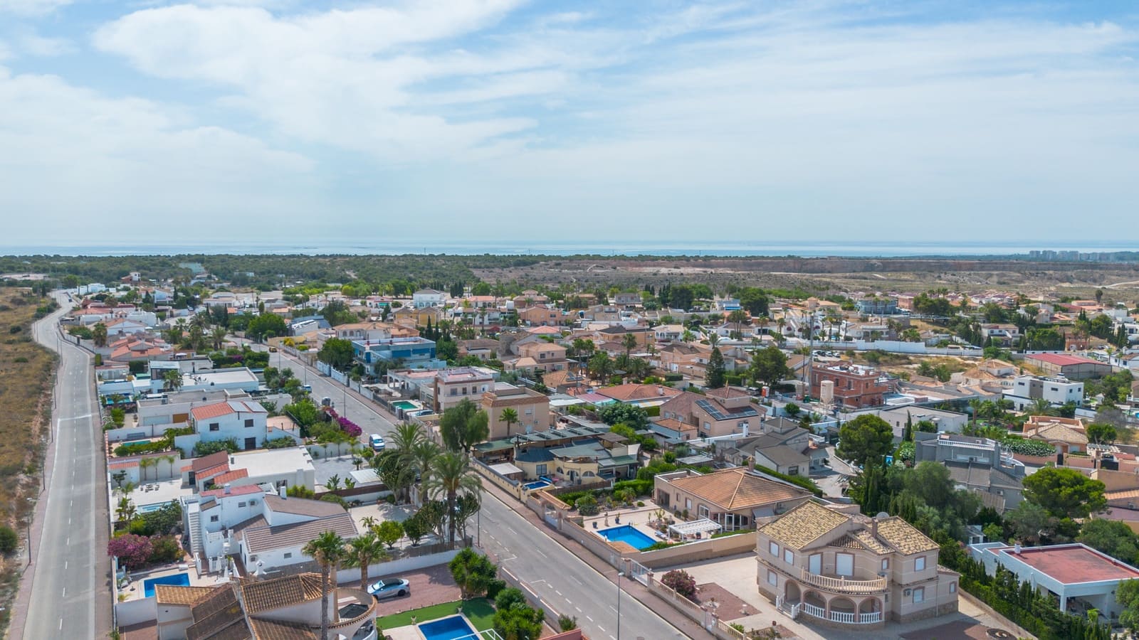 3 soveværelse Villa til salg i La Marina med swimmingpool garage - € 440.000 (Ref: 9953382)