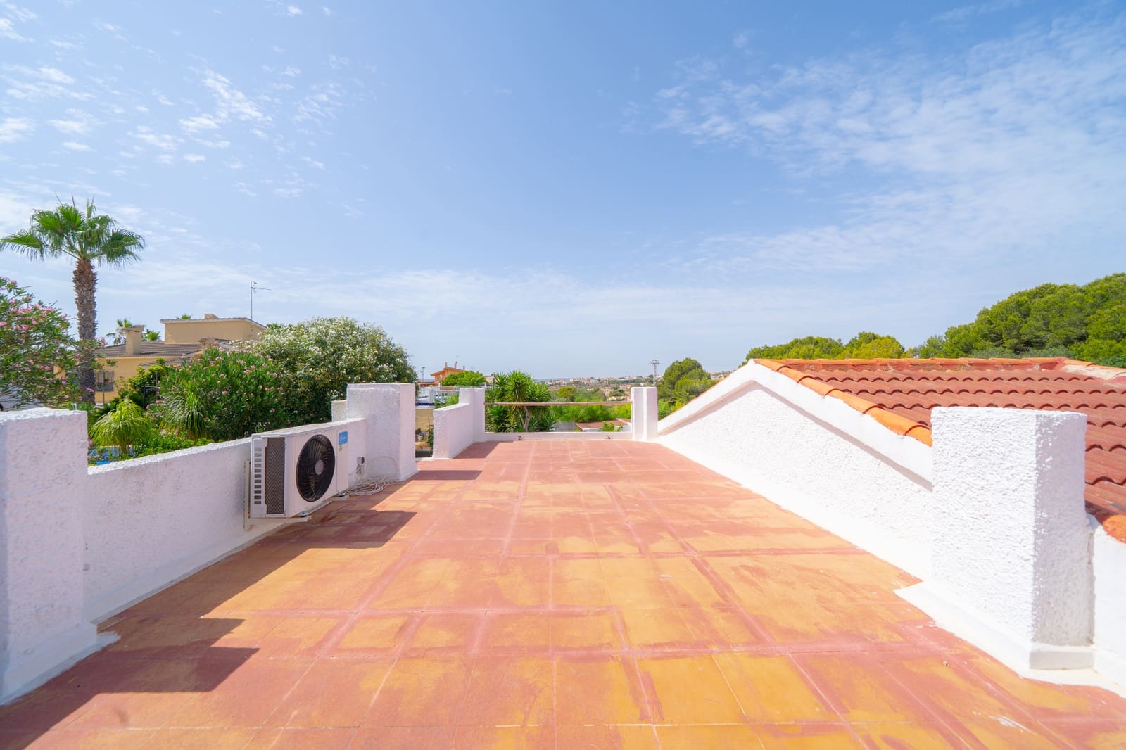 4 chambre Villa/Maison à vendre à La Marina avec piscine - 365 000 € (Ref: 9961213)