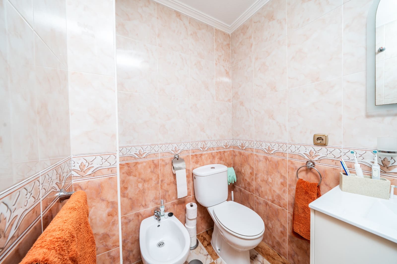 2 sovrum Lägenhet till salu i Elche / Elx med pool - 165 000 € (Ref: 9972259)