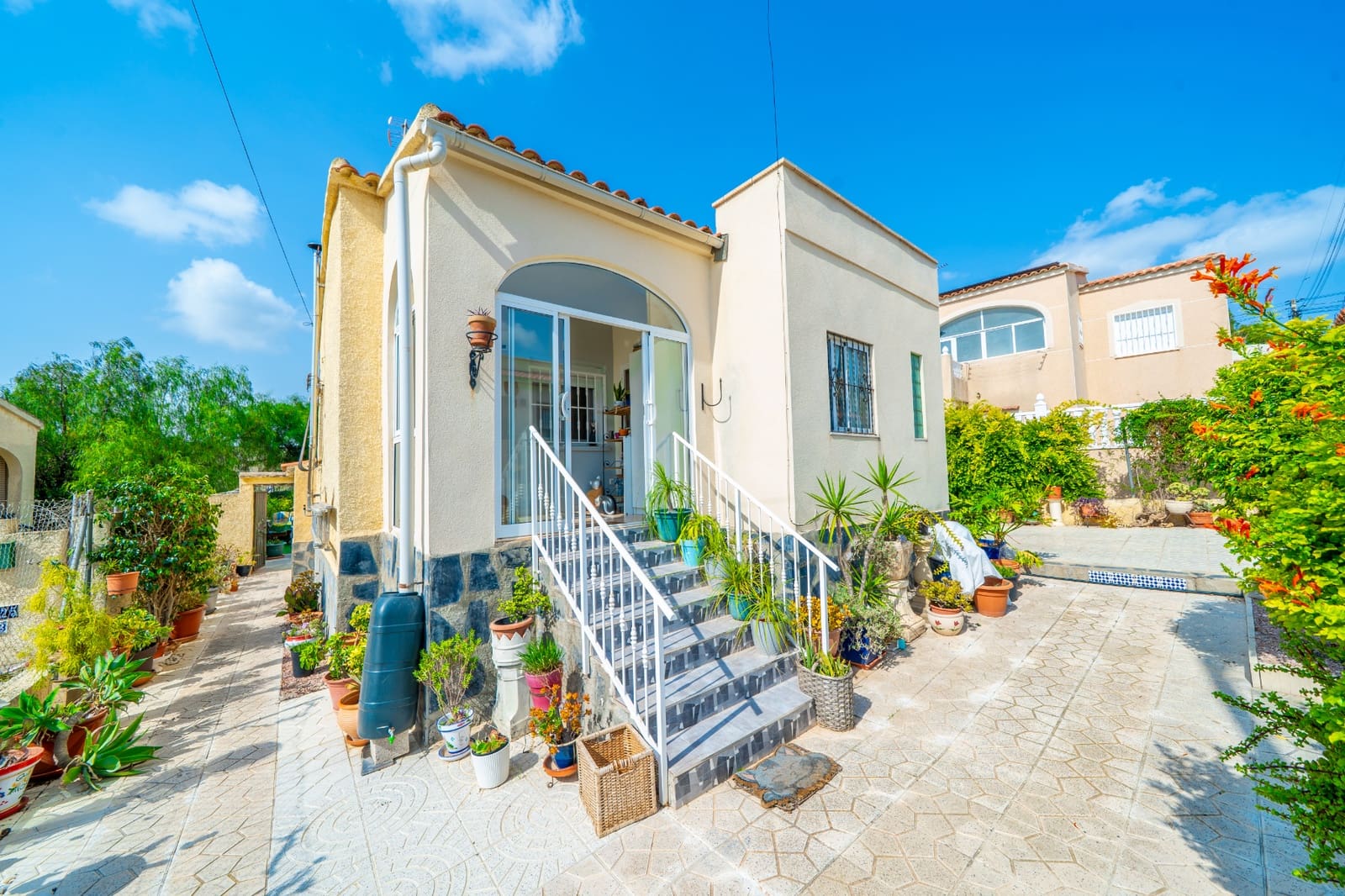 2 soverom Villa til salgs i La Marina med svømmebasseng - € 210 000 (Ref: 9985696)