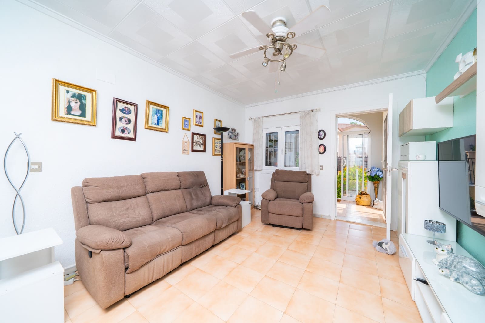 2 soverom Villa til salgs i La Marina med svømmebasseng - € 210 000 (Ref: 9985696)