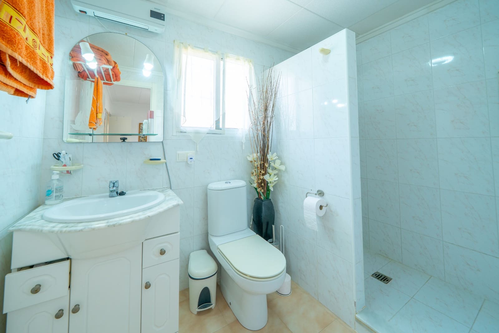 2 soverom Villa til salgs i La Marina med svømmebasseng - € 210 000 (Ref: 9985696)