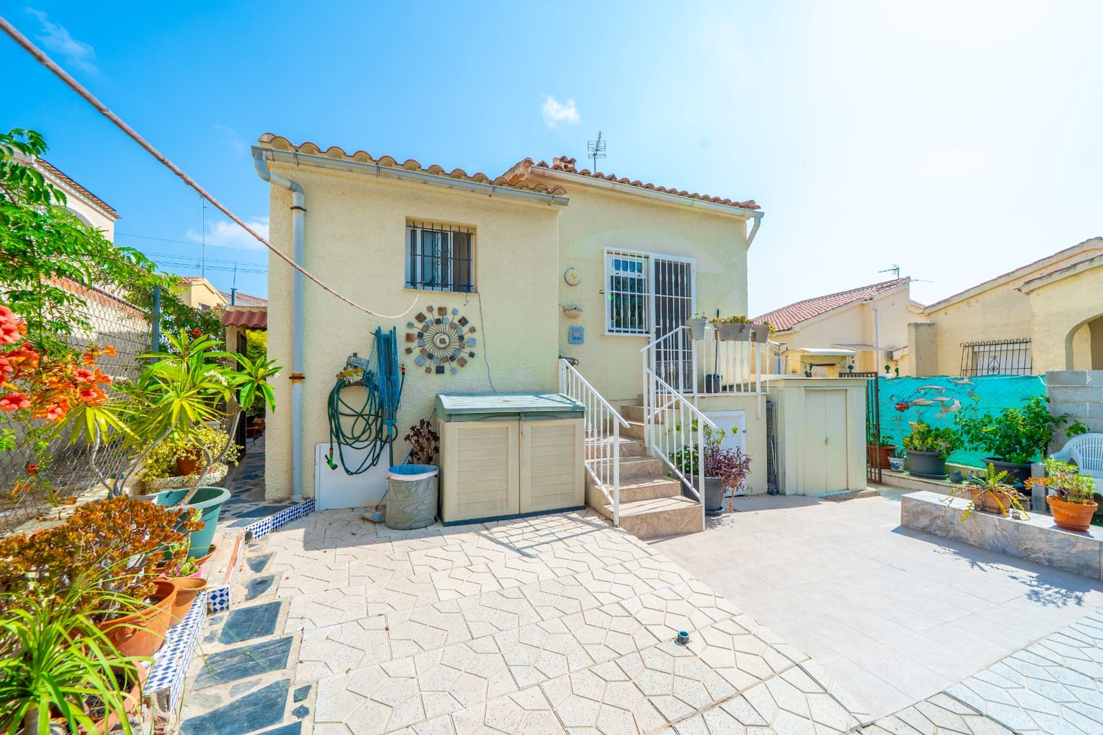 2 soverom Villa til salgs i La Marina med svømmebasseng - € 210 000 (Ref: 9985696)
