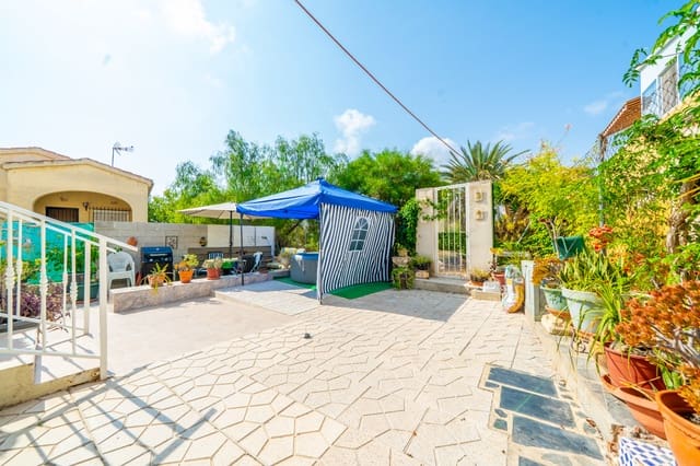 2 soverom Villa til salgs i La Marina, Elche / Elx med svømmebasseng - € 210 000 (Ref: 9985696)