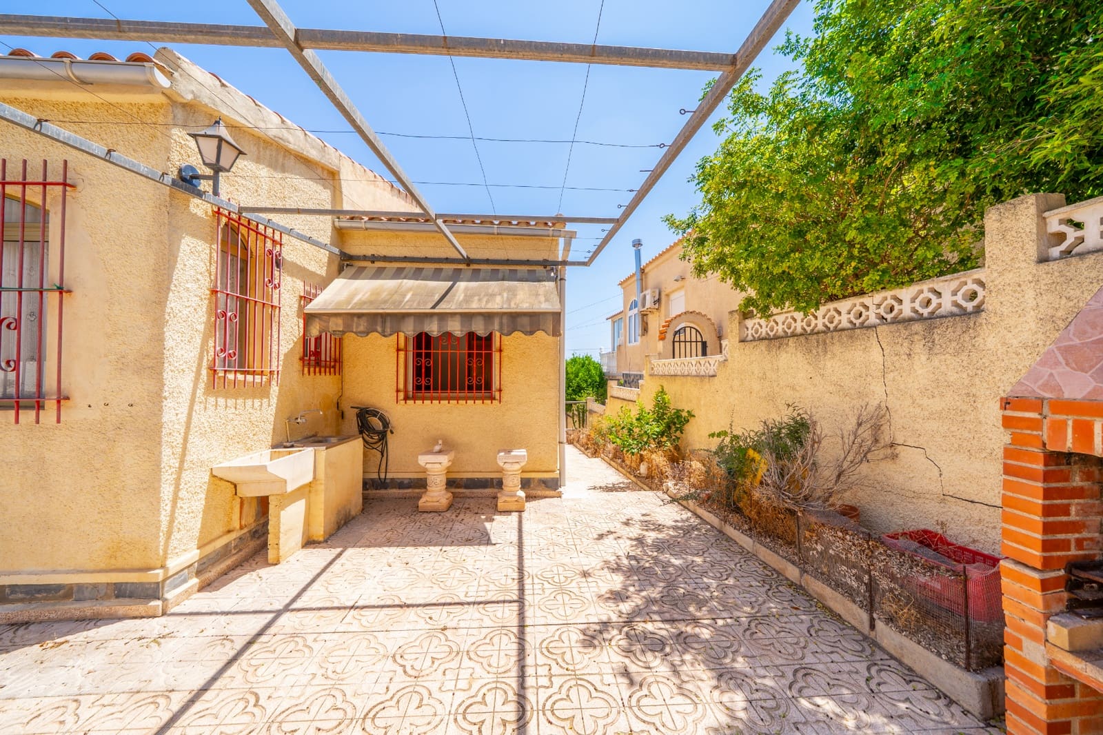 4 soverom Villa til salgs i La Marina - € 150 000 (Ref: 9989491)