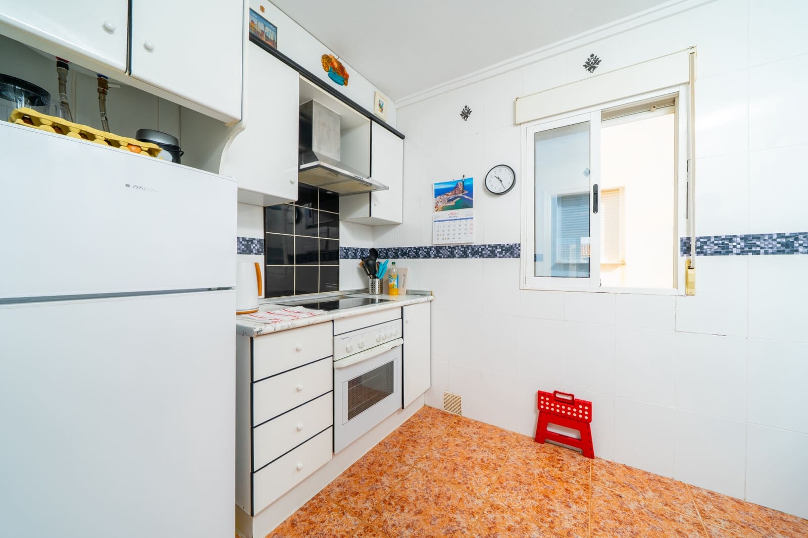 2 soverom Leilighet til salgs i La Marina med svømmebasseng - € 129 950 (Ref: 9989890)