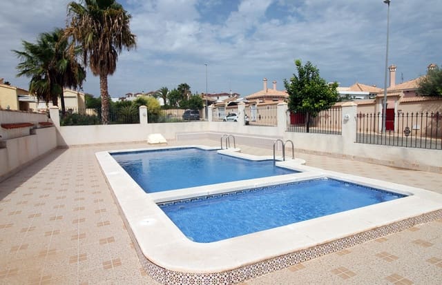 5 soverom Villa til salgs i La Marina, Elche / Elx med svømmebasseng - € 310 000 (Ref: 9997649)