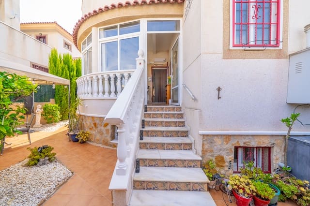 5 soverom Villa til salgs i La Marina, Elche / Elx med svømmebasseng - € 310 000 (Ref: 9997649)