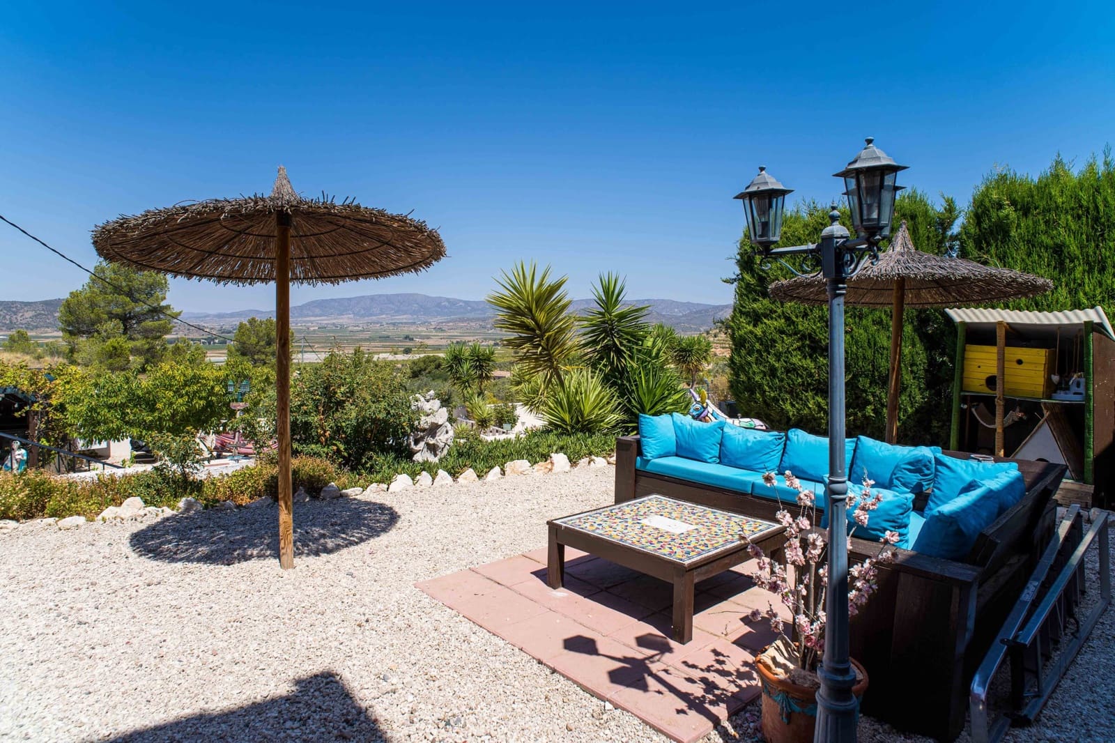 Chalet de 3 habitaciones en Monóvar / Monóver en venta con piscina - 285.000 € (Ref: 10000136)