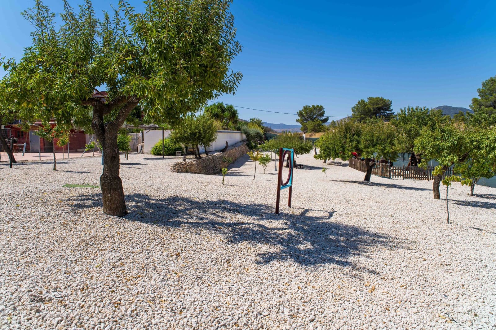 Chalet de 3 habitaciones en Monóvar / Monóver en venta con piscina - 285.000 € (Ref: 10000136)