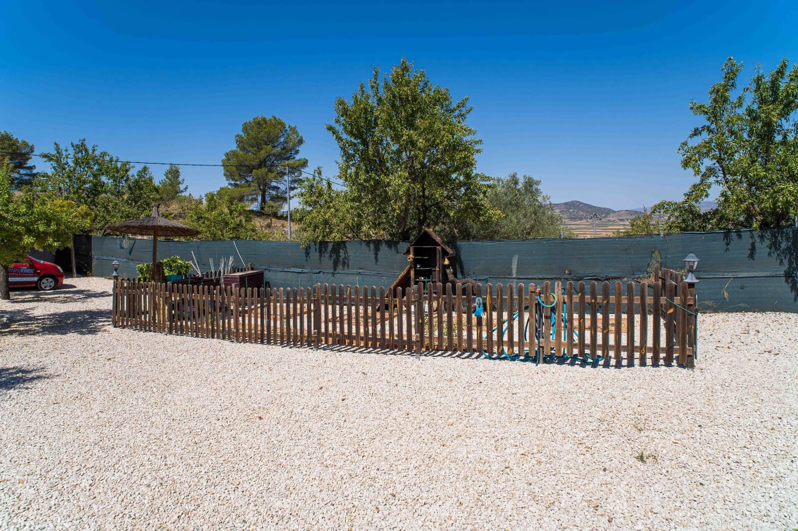 Chalet de 3 habitaciones en Monóvar / Monóver en venta con piscina - 285.000 € (Ref: 10000136)