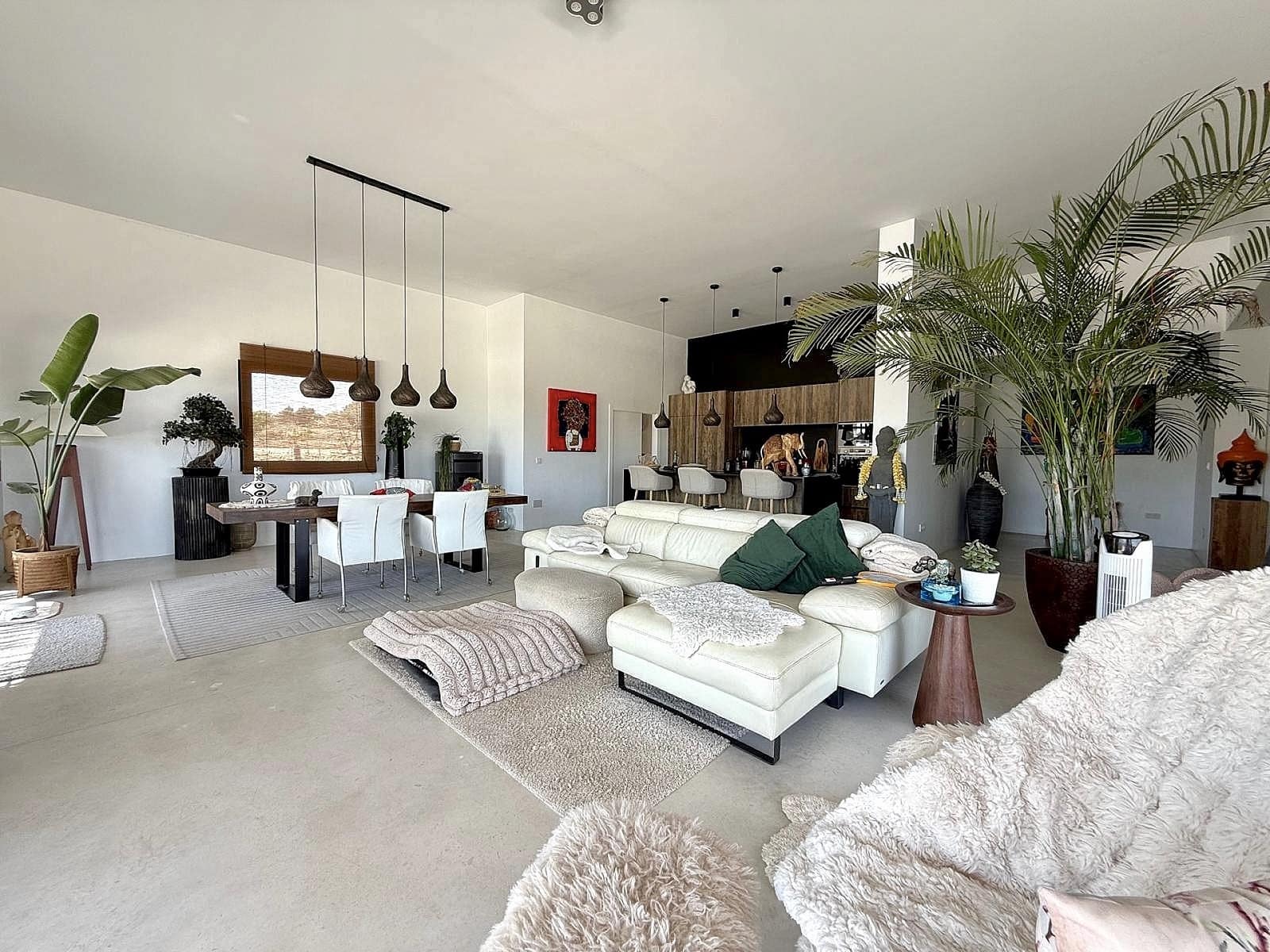 5 soverom Villa til salgs i Pinoso med svømmebasseng - € 679 995 (Ref: 10000137)