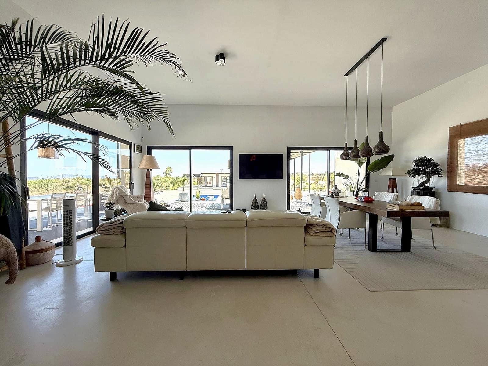 5 soverom Villa til salgs i Pinoso med svømmebasseng - € 679 995 (Ref: 10000137)