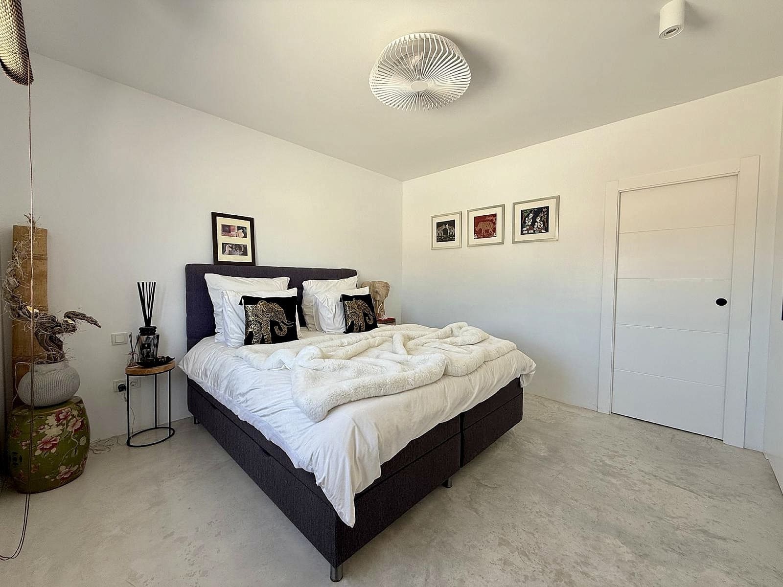 5 soverom Villa til salgs i Pinoso med svømmebasseng - € 679 995 (Ref: 10000137)