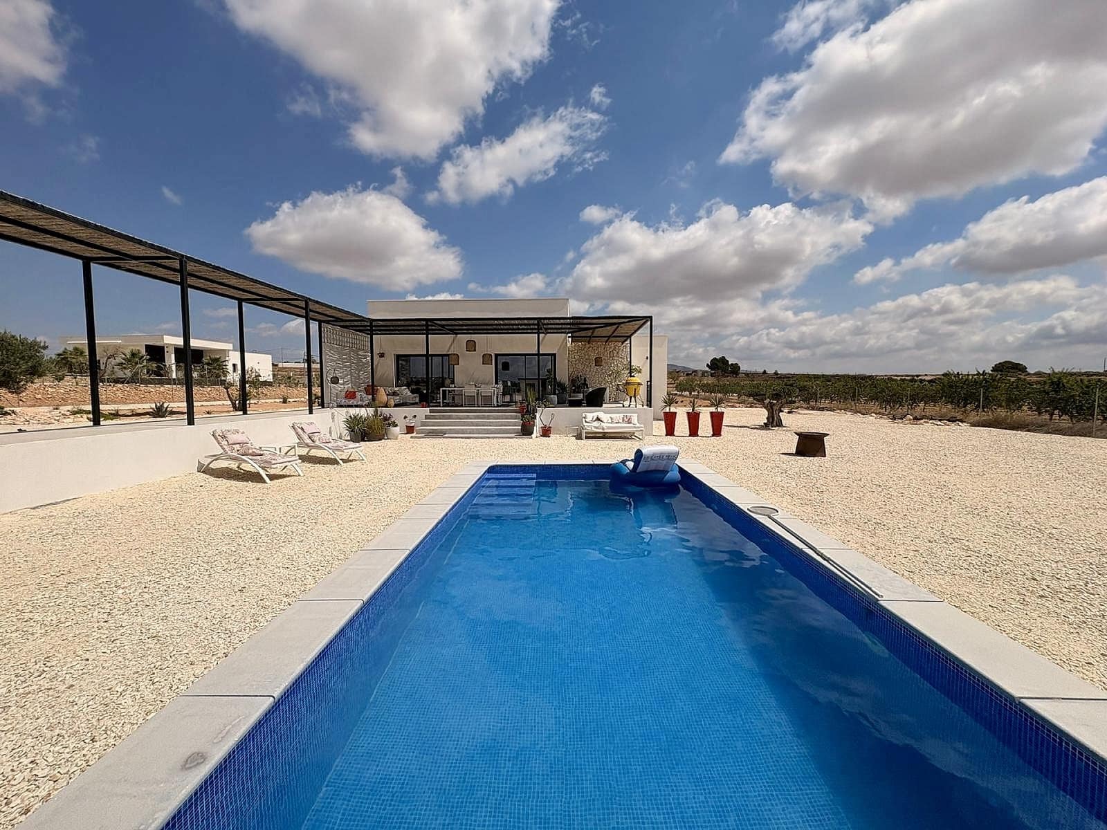 5 soverom Villa til salgs i Pinoso med svømmebasseng - € 679 995 (Ref: 10000137)