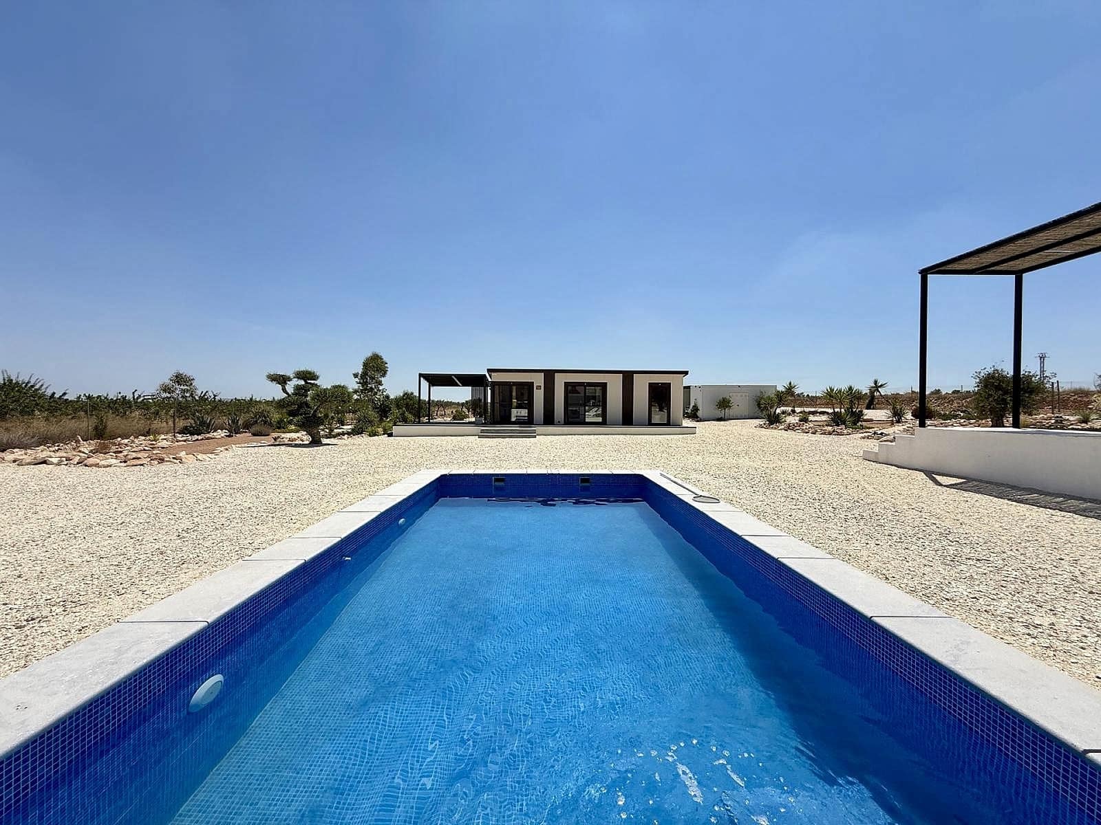 5 soverom Villa til salgs i Pinoso med svømmebasseng - € 679 995 (Ref: 10000137)