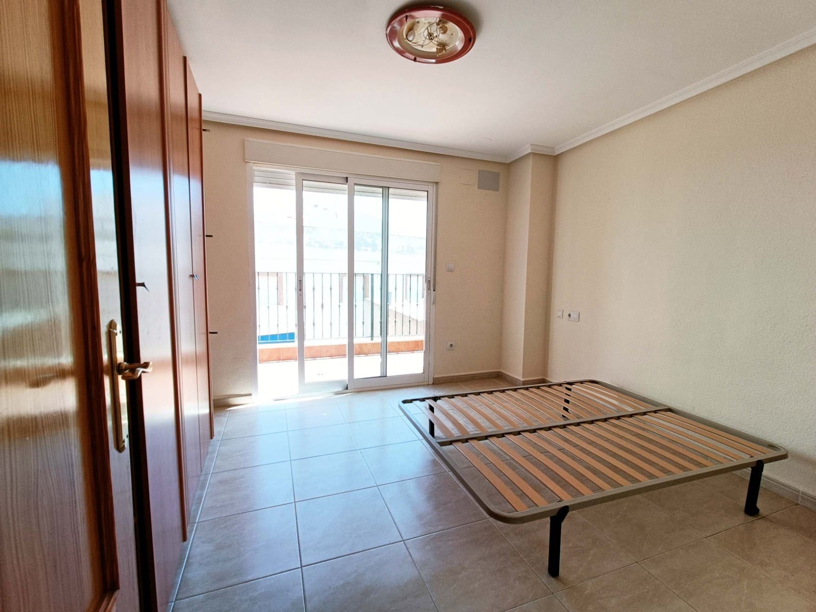 3 soveværelse Lejlighed til salg i Hondon de los Frailes med swimmingpool - € 150.000 (Ref: 10019577)