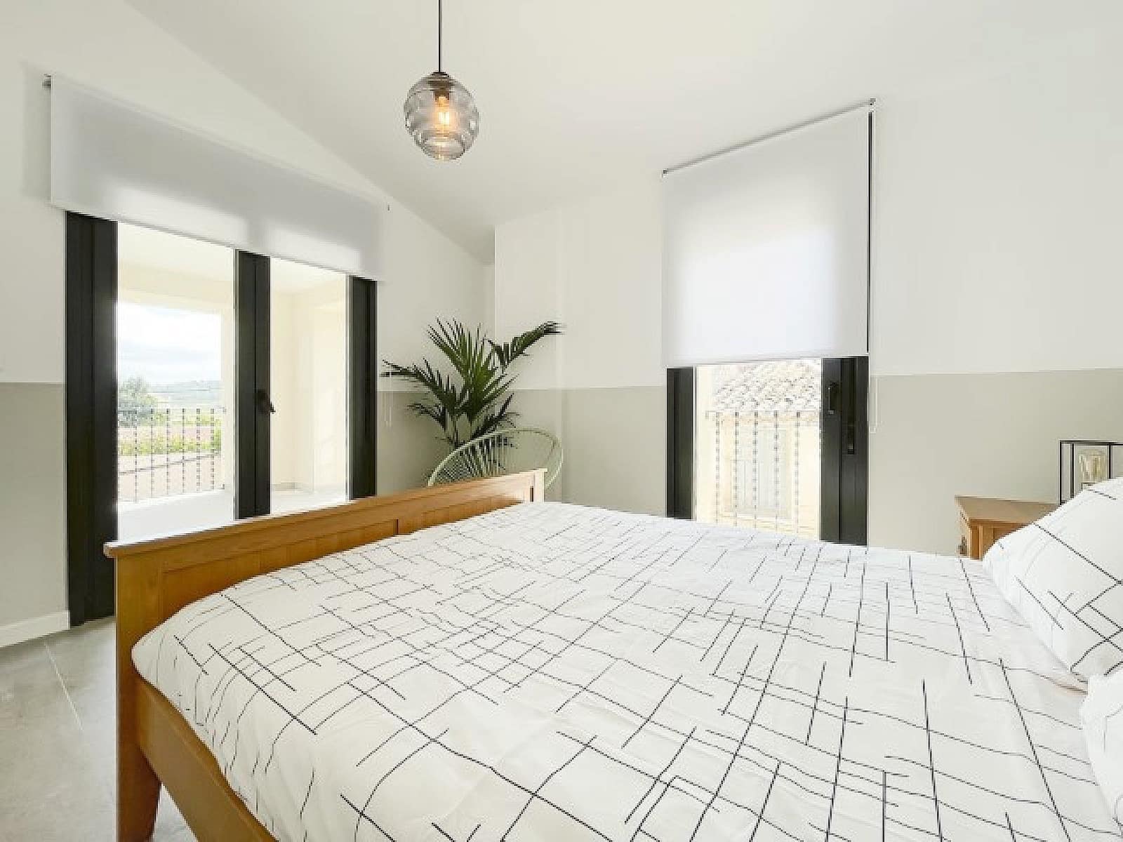 Casa de 3 habitaciones en Pinoso en venta con piscina - 215.000 € (Ref: 10019578)