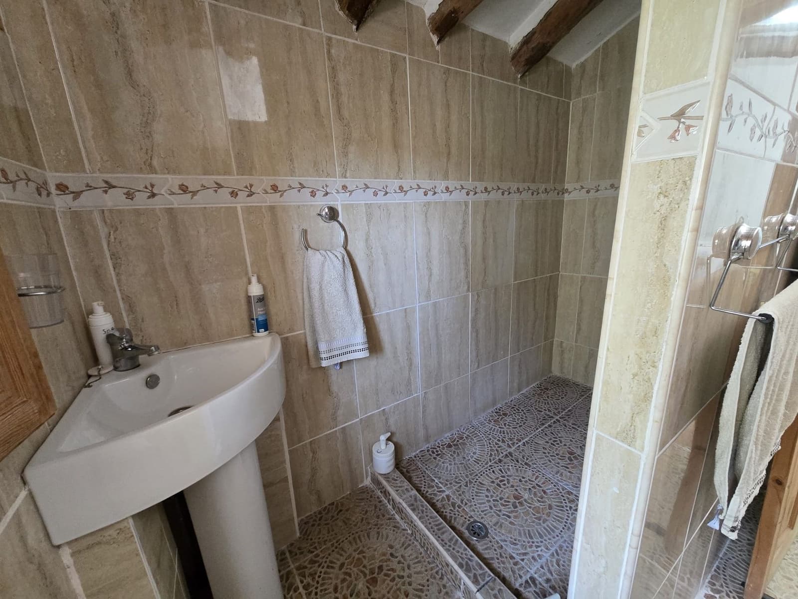 Finca/Casa Rural de 2 habitaciones en Pinoso en venta con piscina garaje - 125.000 € (Ref: 10019579)