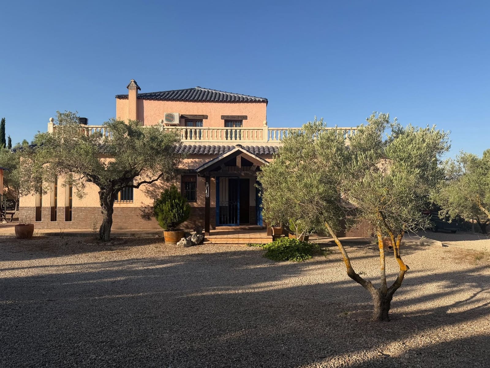 6 Zimmer Villa zu verkaufen in Salinas mit Pool Garage - 595.000 € (Ref: 10019580)