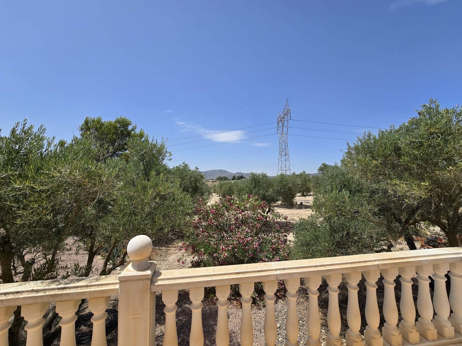 6 Zimmer Villa zu verkaufen in Salinas mit Pool Garage - 595.000 € (Ref: 10019580)