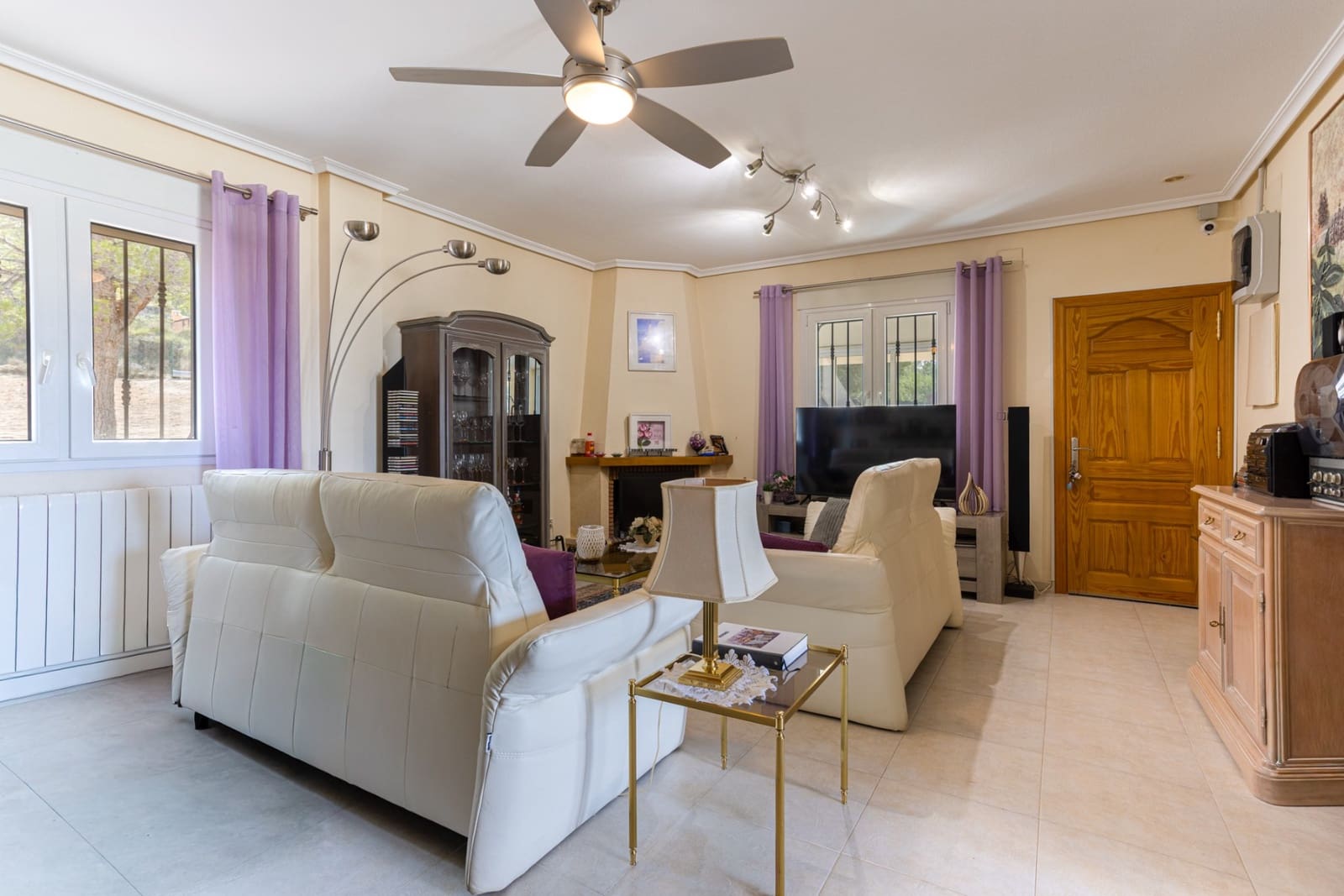 Chalet de 4 habitaciones en La Zarza en venta con piscina - 385.000 € (Ref: 10019582)