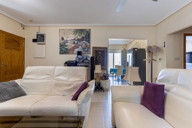 Chalet de 4 habitaciones en La Zarza, Pinoso en venta con piscina - 385.000 € (Ref: 10019582)