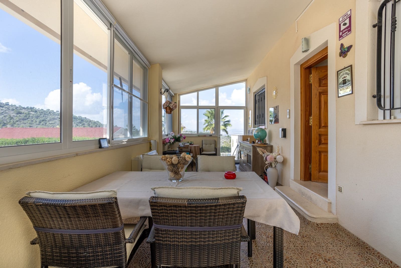Chalet de 4 habitaciones en La Zarza en venta con piscina - 385.000 € (Ref: 10019582)