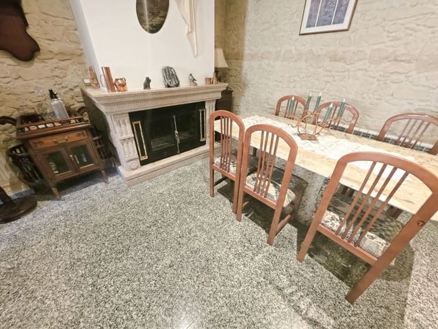 5 soverom Hus til salgs i Hondón de las Nieves med svømmebasseng garasje - € 235 000 (Ref: 10039426)