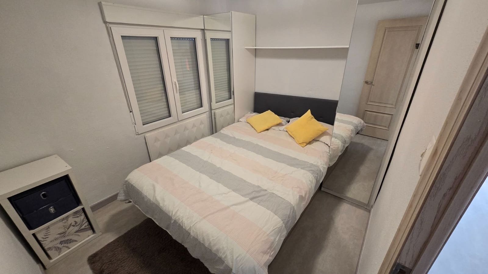 4 sypialnia Willa na sprzedaż w Sax z basenem garażem - 260 000 € (Ref: 10048392)