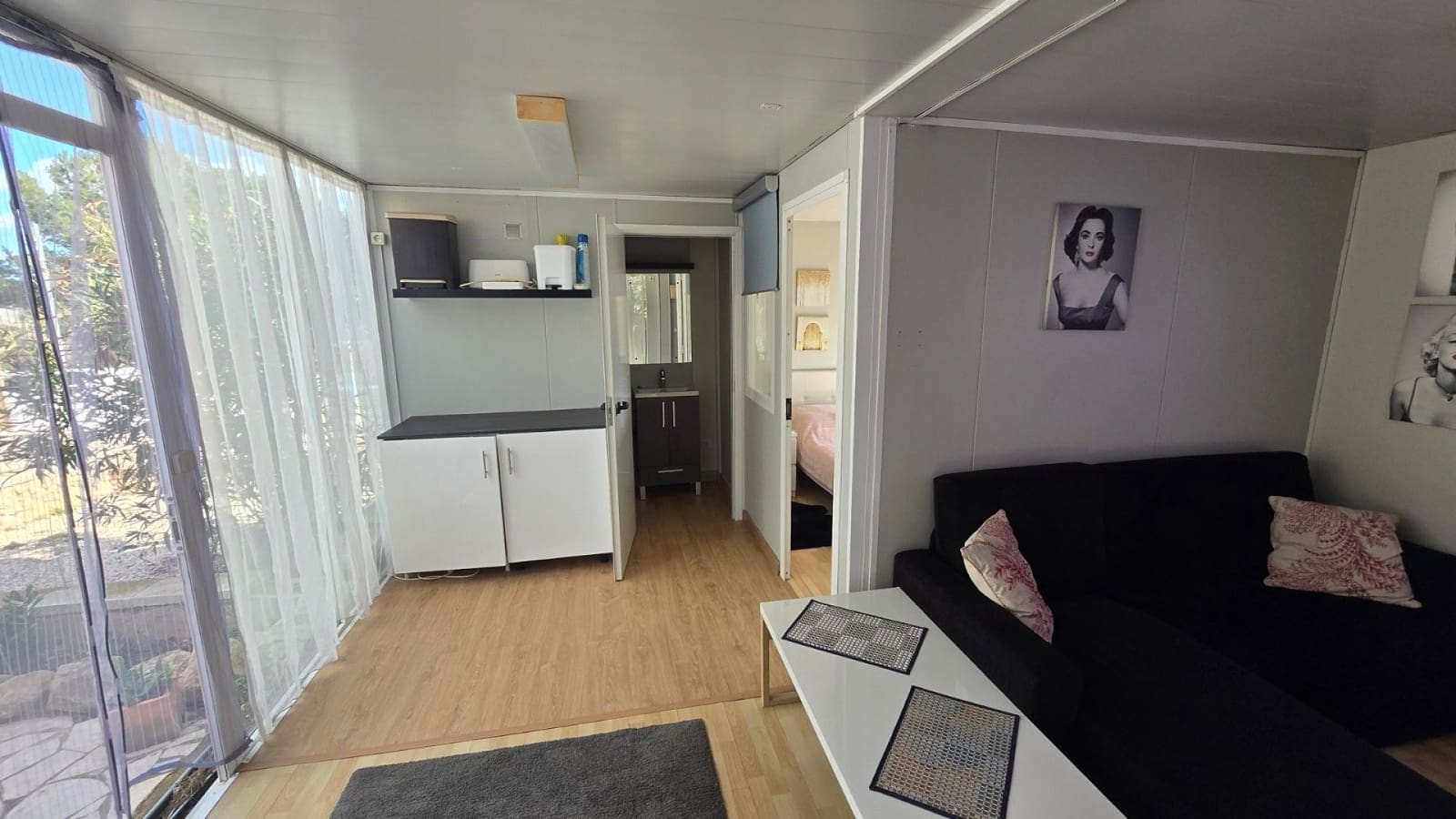 4 sypialnia Willa na sprzedaż w Sax z basenem garażem - 260 000 € (Ref: 10048392)
