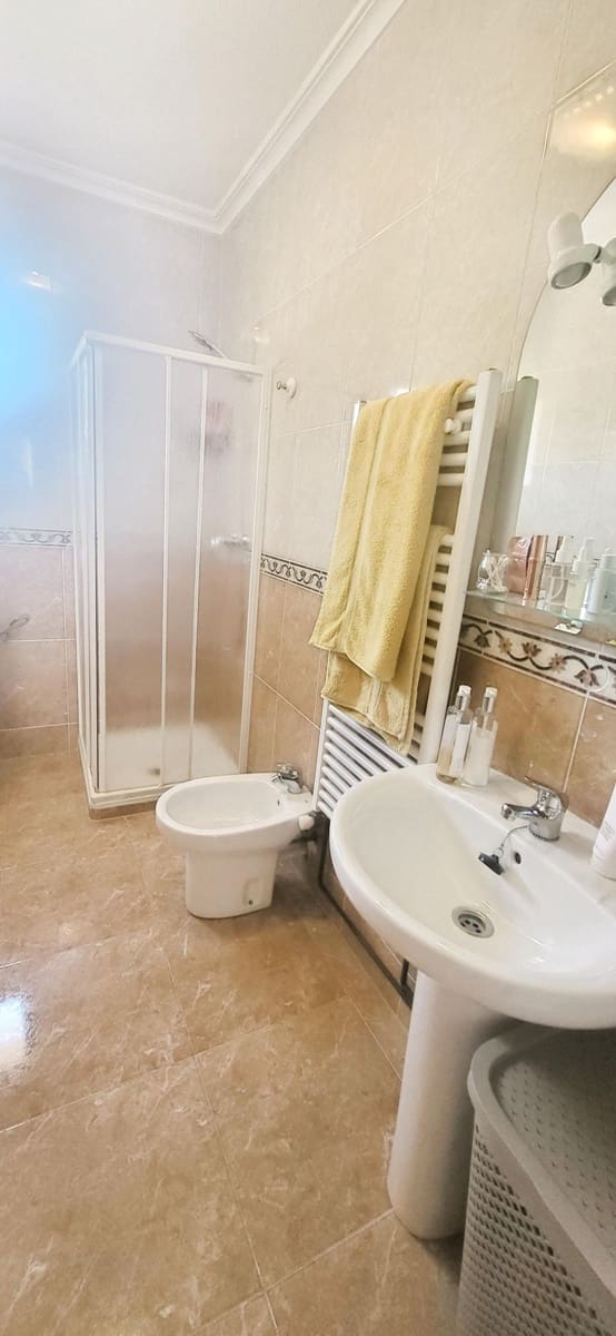 3 makuuhuone Huvila myytävänä paikassa La Romana mukana uima-altaan - 289 999 € (Ref: 10048393)