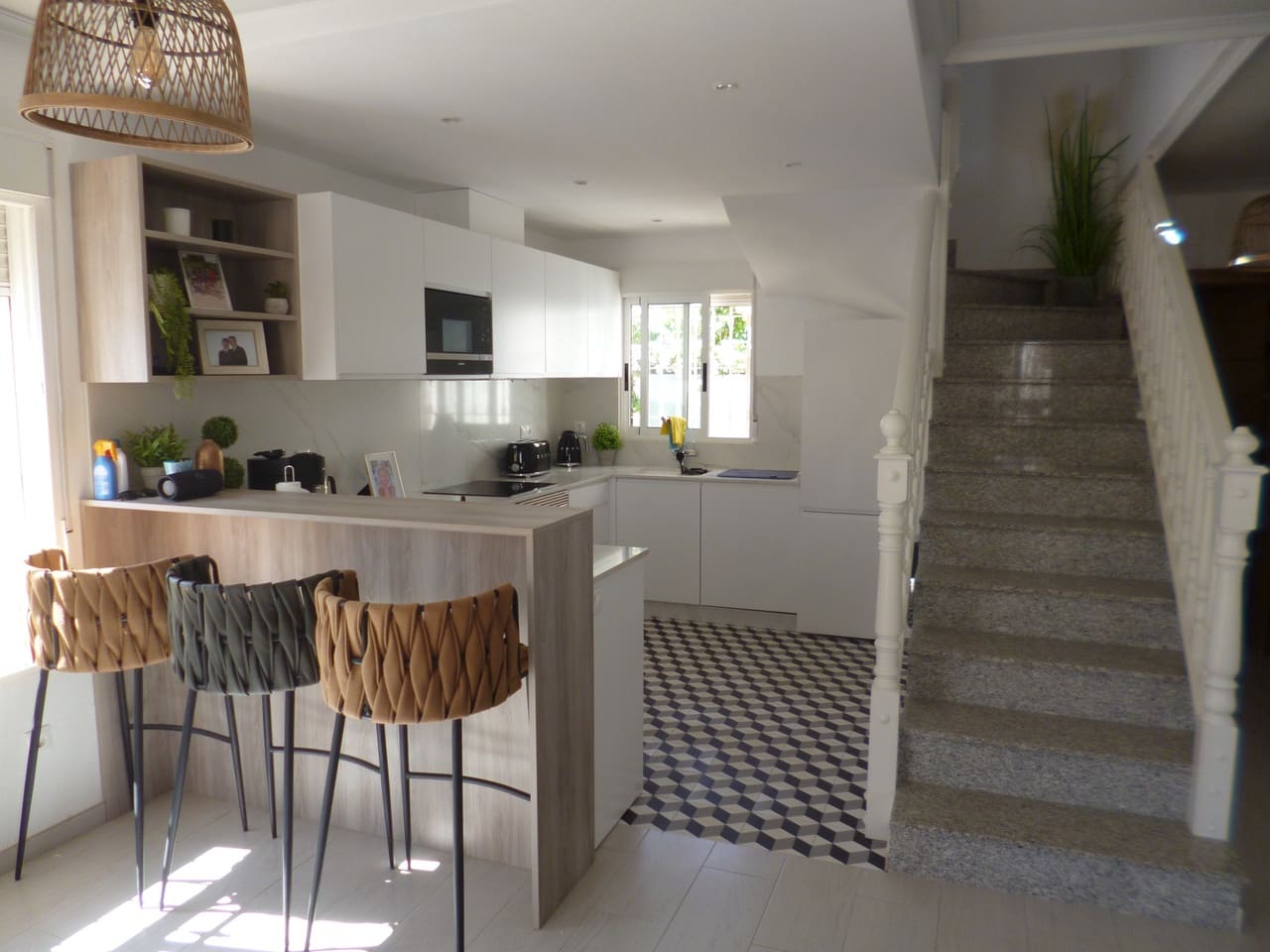 Chalet de 4 habitaciones en Pilar de la Horadada en venta con piscina - 395.000 € (Ref: 10130293)