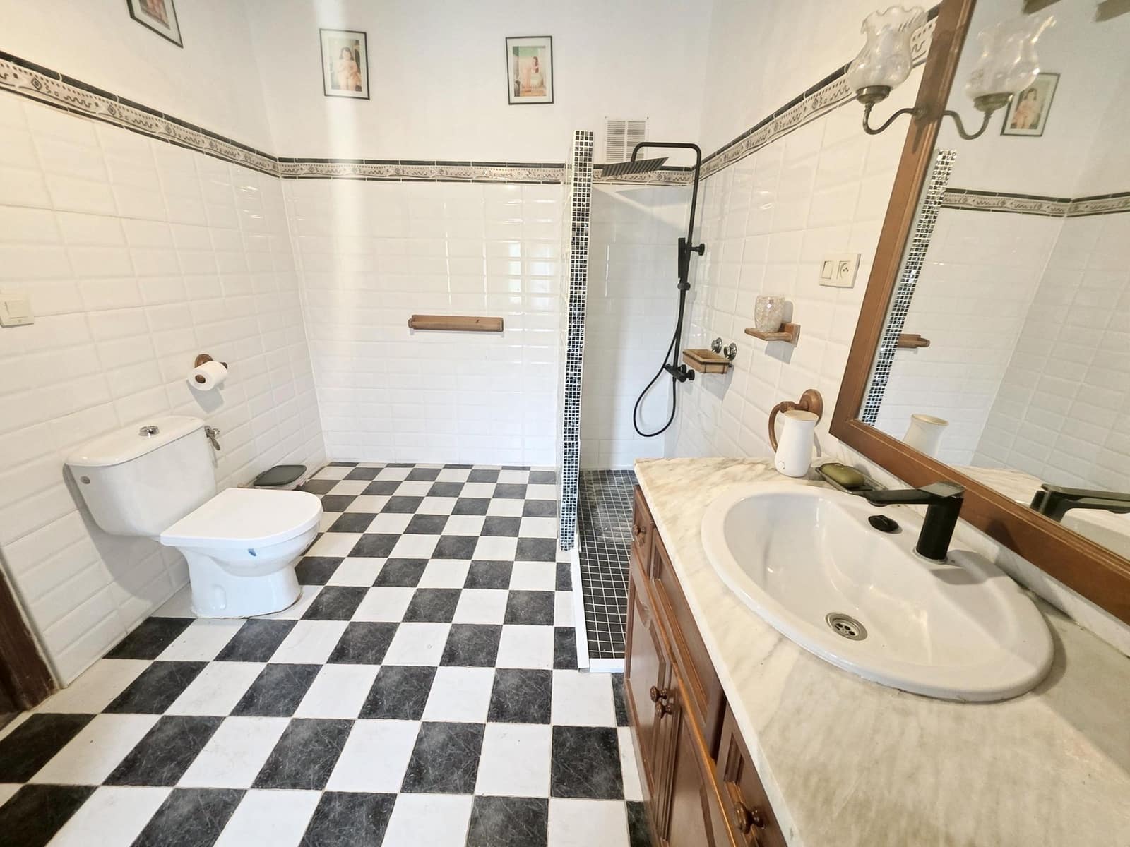 5 Zimmer Finca/Landgut zu verkaufen in La Romana mit Pool Garage - 339.995 € (Ref: 10165937)