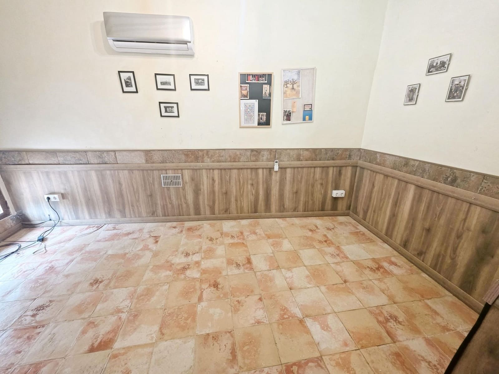 5 Zimmer Finca/Landgut zu verkaufen in La Romana mit Pool Garage - 339.995 € (Ref: 10165937)