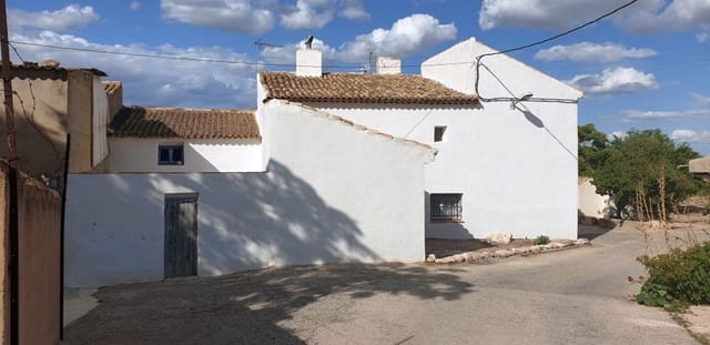 3 soveværelse Finca/Landehus til salg i La Romana med swimmingpool - € 79.995 (Ref: 7596513)
