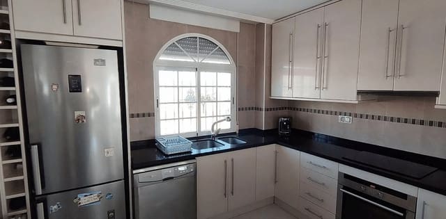 4 camera da letto Villa in vendita in Pinoso con piscina garage - 475.000 € (Rif: 7599396)