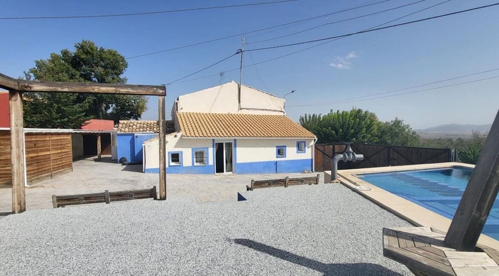 7 soveværelse Finca/Landehus til salg i Raspay med swimmingpool - € 249.999 (Ref: 8153013)