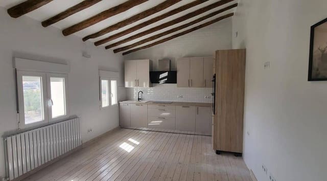 7 soveværelse Finca/Landehus til salg i Raspay, Yecla med swimmingpool - € 249.999 (Ref: 8153013)