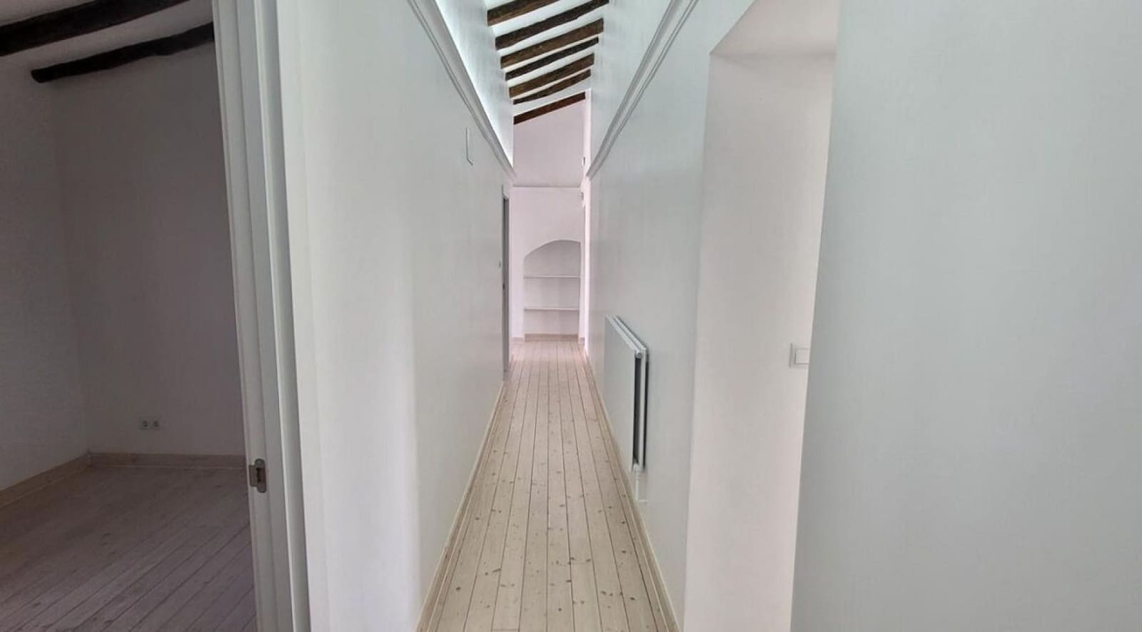 7 soveværelse Finca/Landehus til salg i Raspay med swimmingpool - € 249.999 (Ref: 8153013)