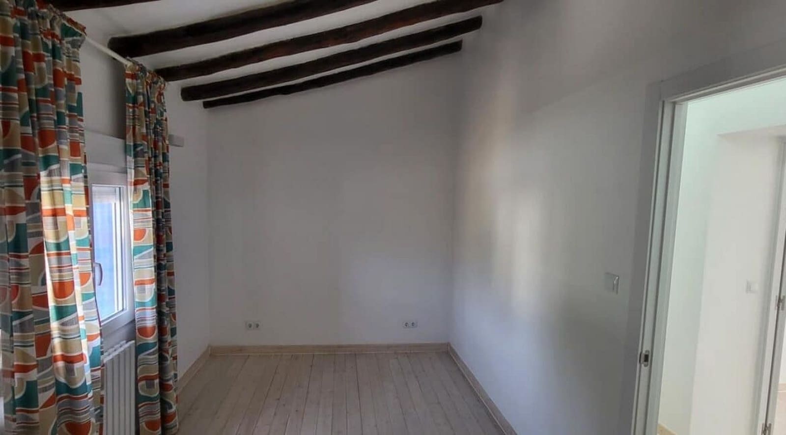 7 soveværelse Finca/Landehus til salg i Raspay med swimmingpool - € 249.999 (Ref: 8153013)