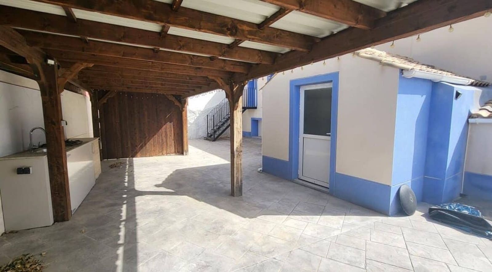 7 soveværelse Finca/Landehus til salg i Raspay med swimmingpool - € 249.999 (Ref: 8153013)