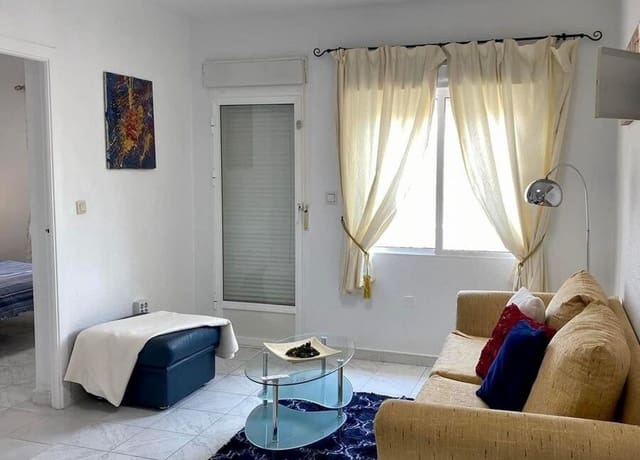 Bungalow de 2 habitaciones en Torrevieja en venta con piscina - 119.995 € (Ref: 8571903)