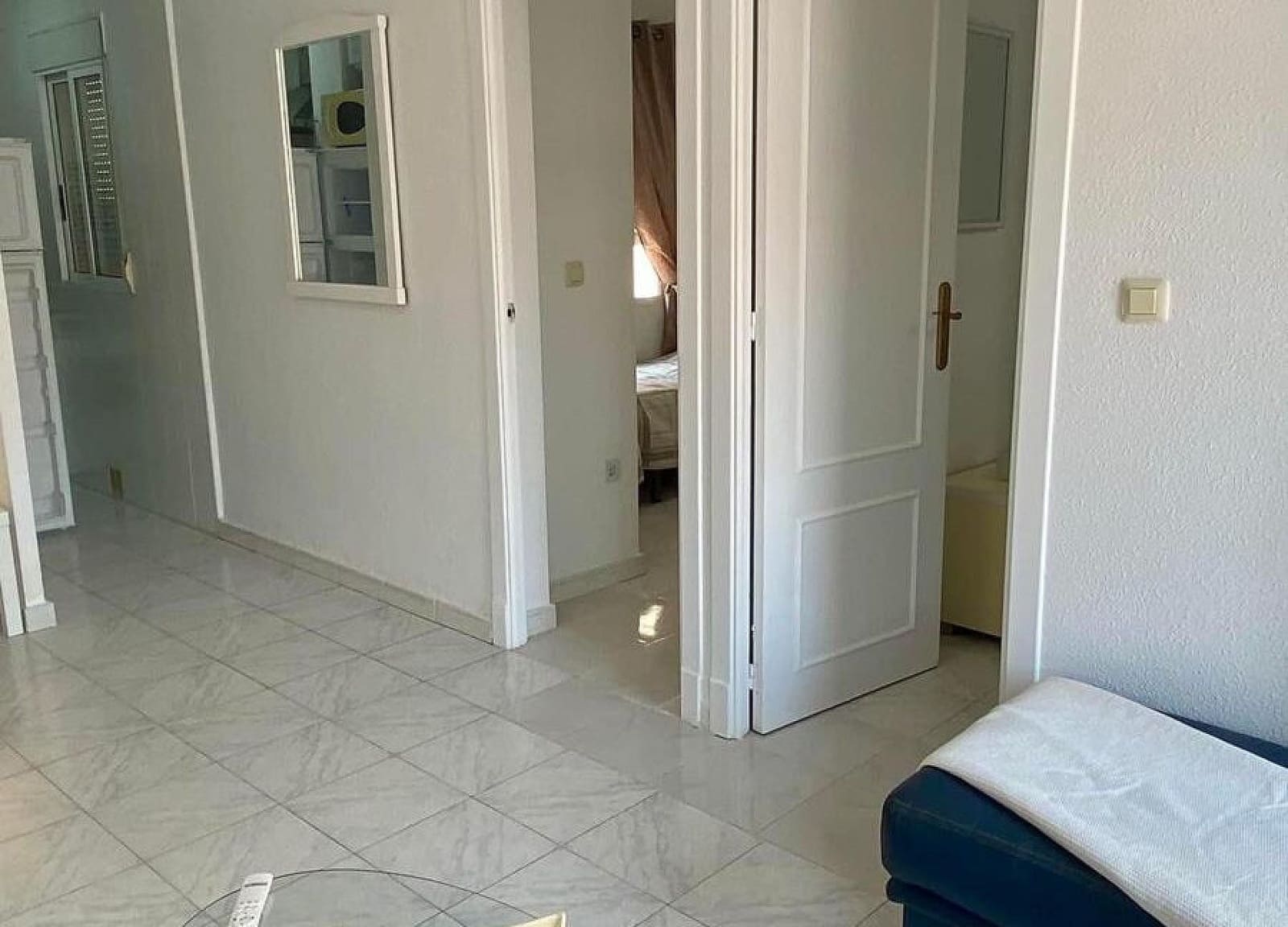 Bungalow de 2 habitaciones en Torrevieja en venta con piscina - 119.995 € (Ref: 8571903)