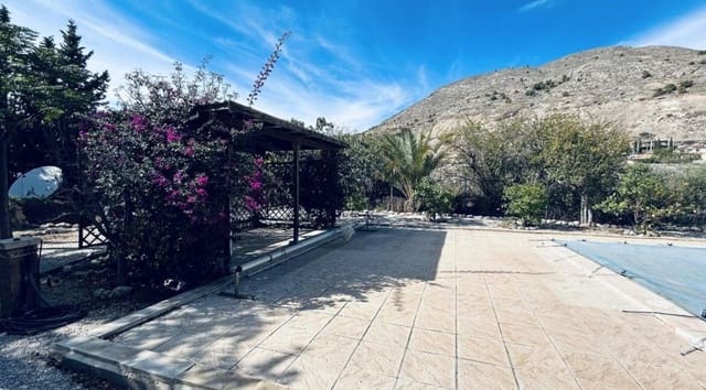 3 bedroom Villa for sale in Fortuna with pool - € 230,000 (Ref: 8617272)