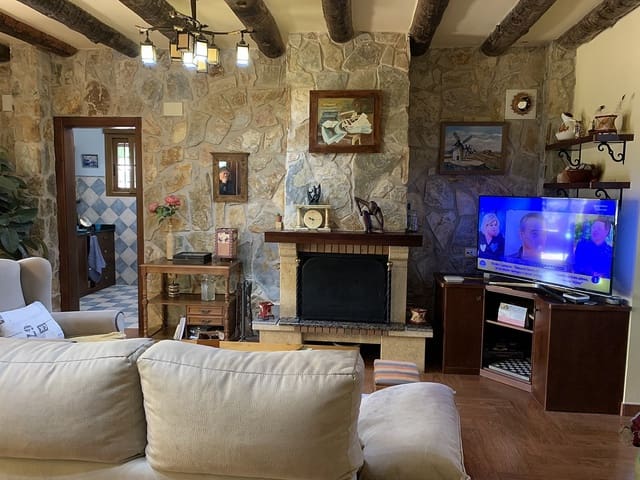 3 chambre Villa/Maison à vendre à Novelda avec piscine - 270 000 € (Ref: 8734802)